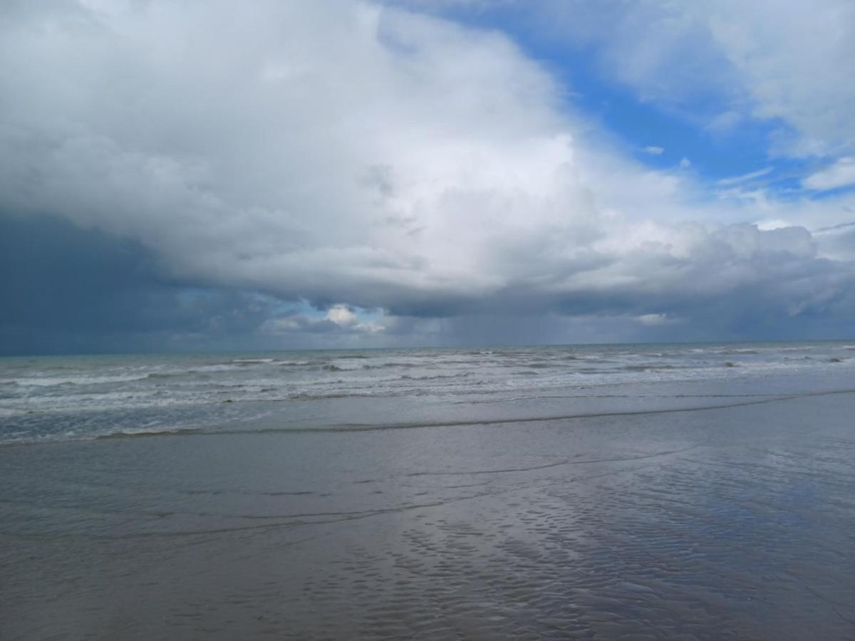 Residence Queen'S De Panne Bagian luar foto
